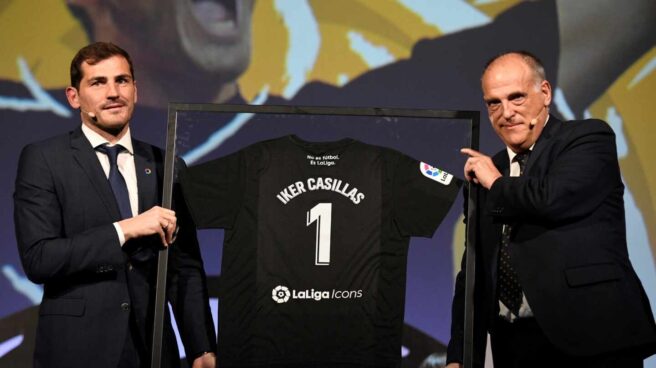 Casillas y Tebas durante un acto de LaLiga en marzo de 2019