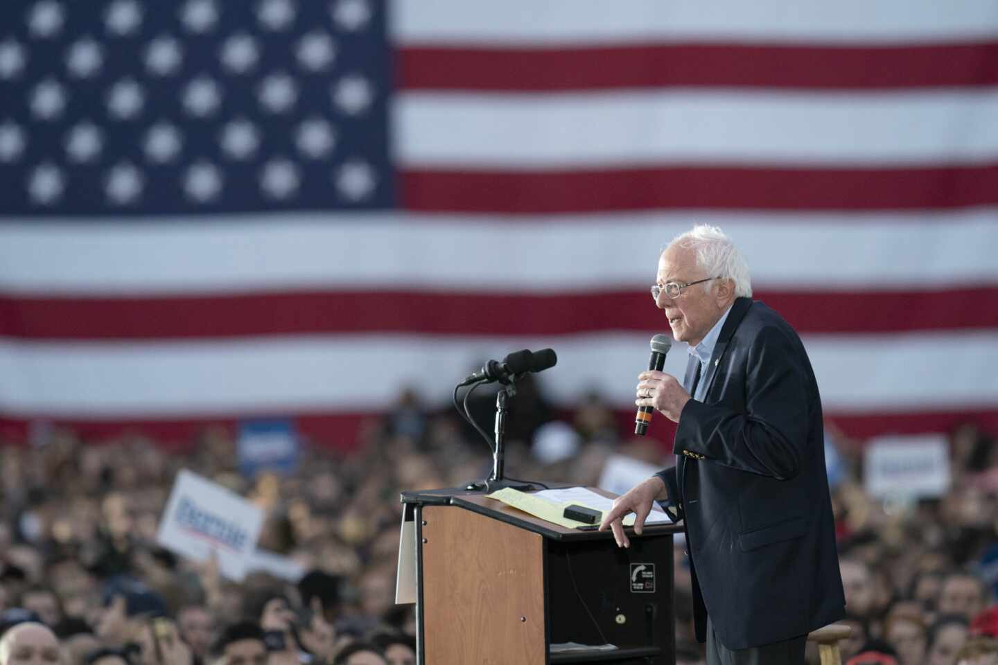 Bernie Sanders alaba de nuevo a la Cuba de Fidel Castro: "Es injusto decir que todo es malo"