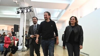 PSOE y Podemos presumen de unidad ante los "fascistas" tras una semana de tensiones internas