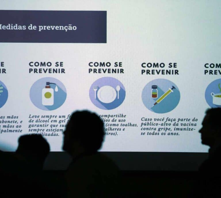 Ecuador confirma su primer caso de coronavirus: una mujer que regresaba al país desde España