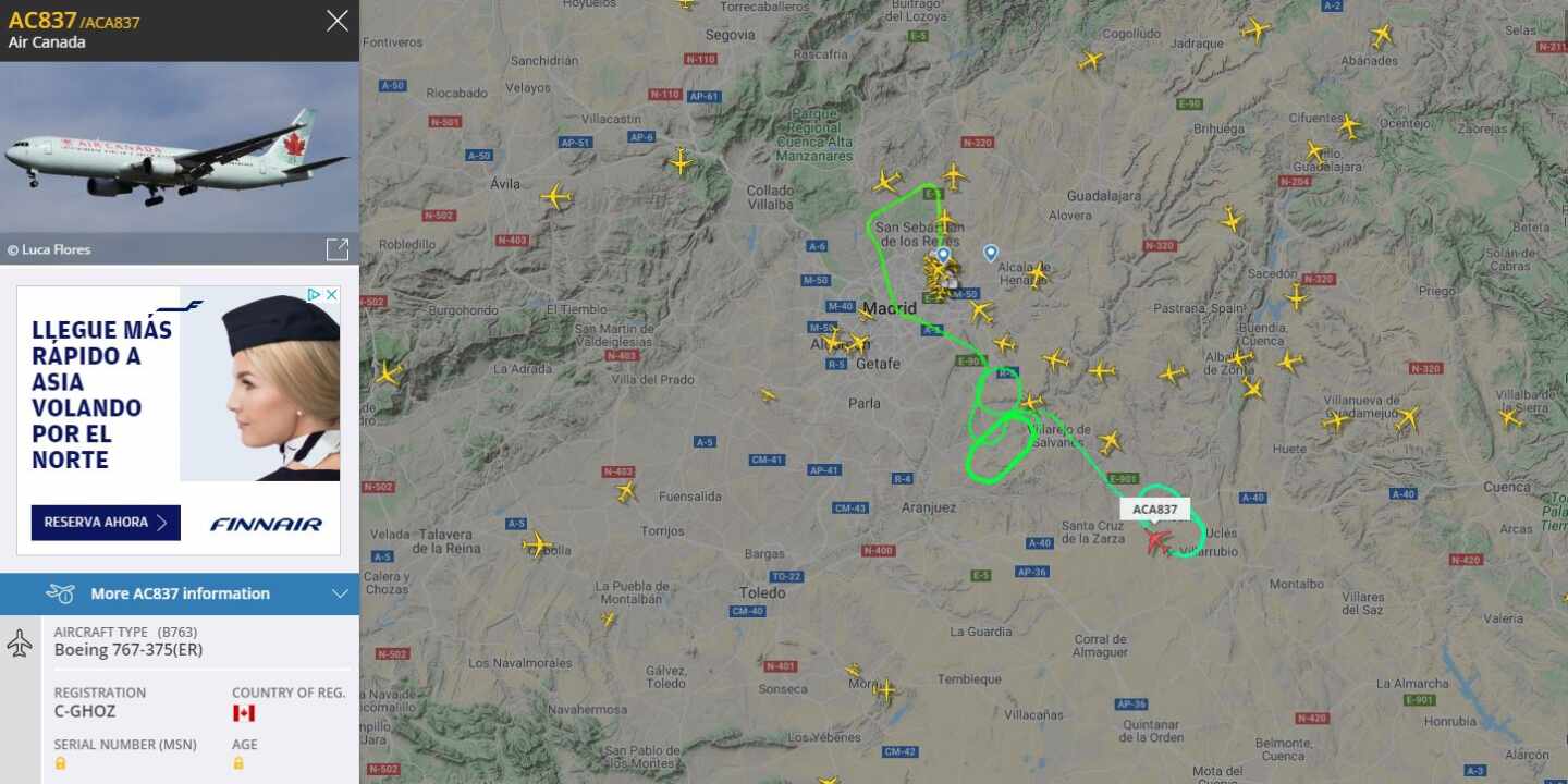 Un gabinete de crisis prepara el aterrizaje de alto riesgo en Barajas del Air Canada sin un motor ni una rueda