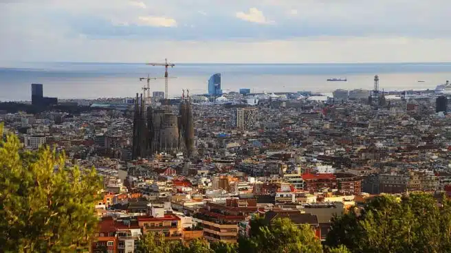 Renfe y hoteles de Barcelona lanzan ofertas conjuntas para resucitar las visitas en la semana del Mobile