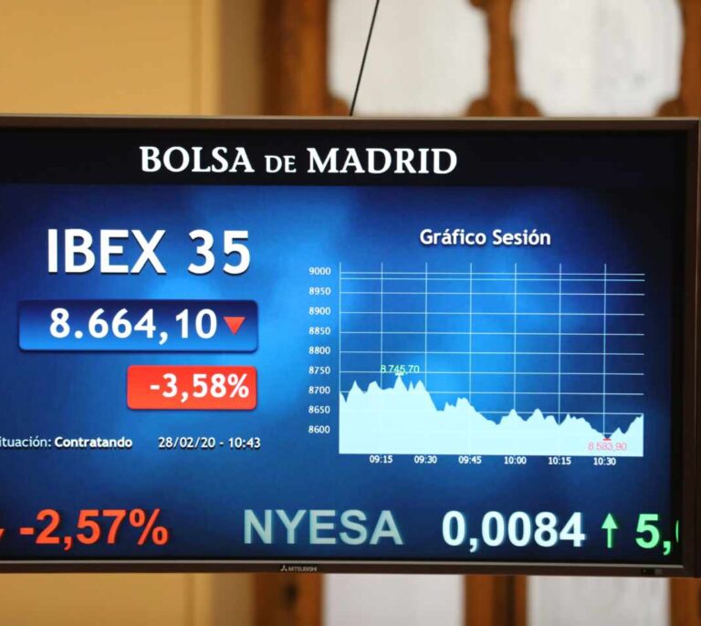 Sánchez crea un escudo contra opas de grupos extranjeros para blindar empresas estratégicas