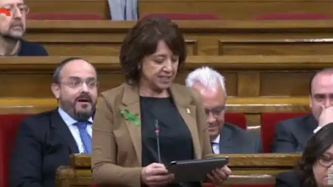 La alcaldesa de Vic distingue a los "catalanes autóctonos" por su aspecto físico y su nombre