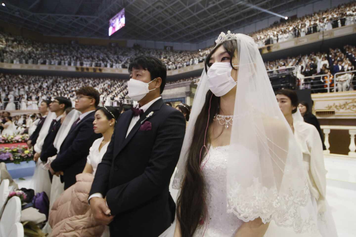 De Madrid a Japón: El pánico por el coronavirus se extiende por el mundo