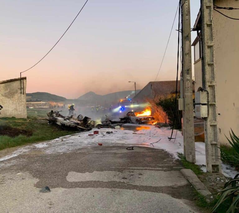 Muere el piloto de una avioneta que se ha estrellado en Noáin (Navarra)