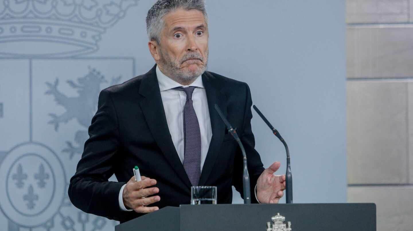 El ministro del Interior, Fernando Grande-Marlaska, en una conferencia informativa.
