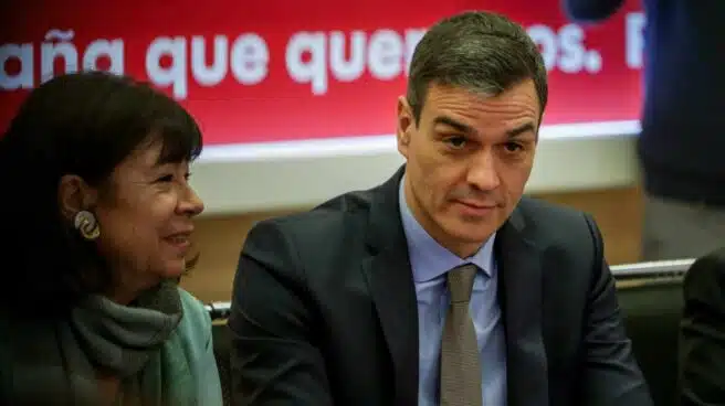 Sánchez incorpora a Montero y Ábalos a la mesa con la Generalitat tras conocer la propuesta del Govern
