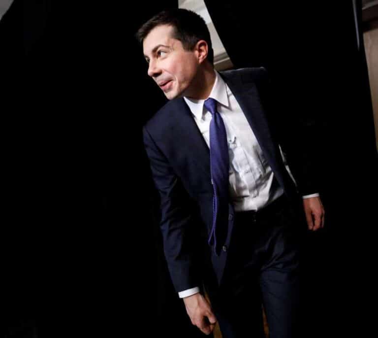 ¿Pete qué? Buttigieg, un héroe de guerra para que los americanos hagan las paces