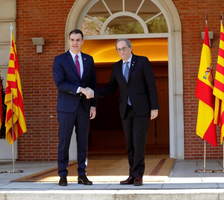 El Gobierno vuelve a eludir la Constitución en el posible acuerdo con la Generalitat