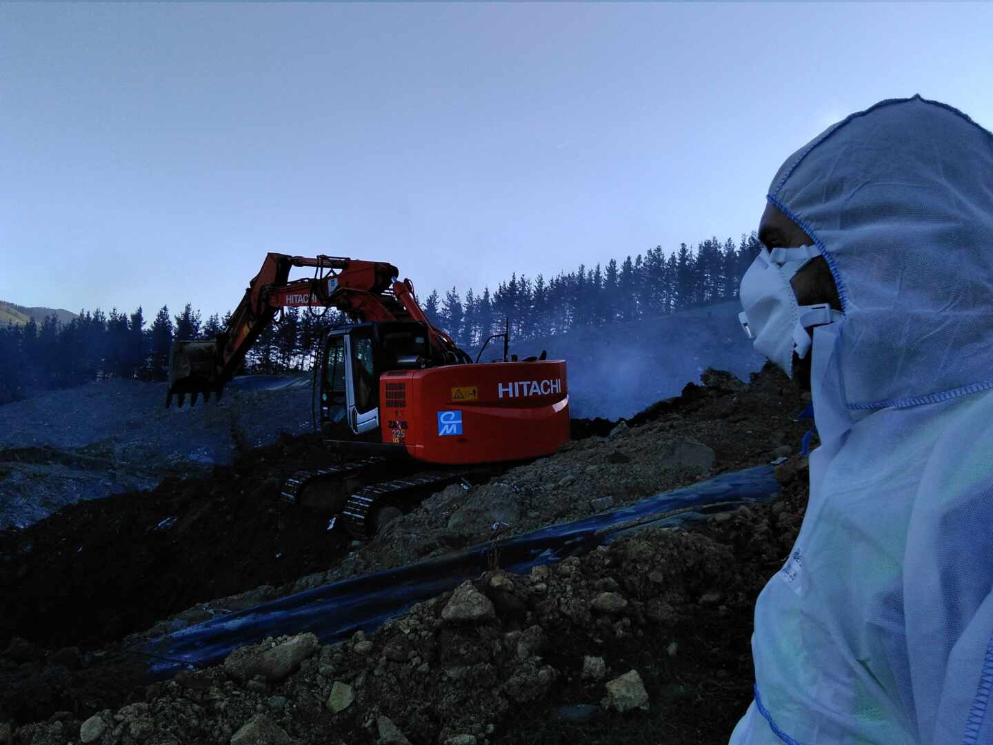 Euskadi activa un plan de emergencia para los residuos de Zaldibar al cumplirse un mes de siniestro