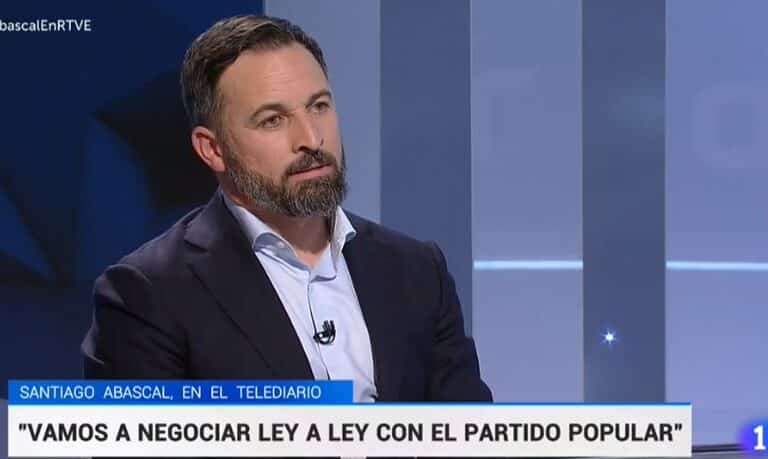Abascal: "Vox se diferencia de PP y Cs en que no le tenemos miedo a la izquierda"