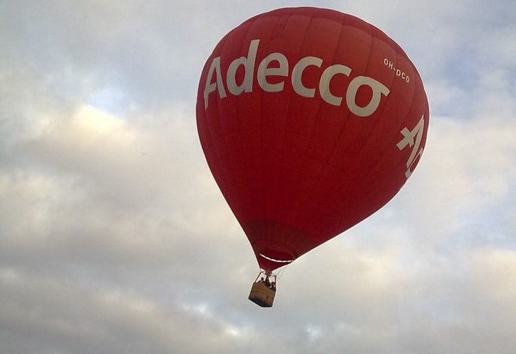 El beneficio neto de Adecco crece un 59 % en 2019, hasta los 727 millones