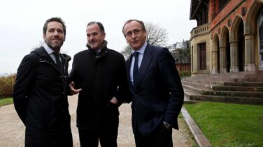 Casado elige a Carlos Iturgaiz como candidato del PP y Cs en las elecciones del País Vasco