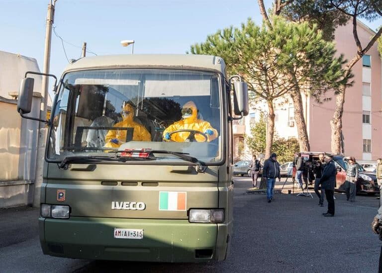 Endesa lanza un plan ‘anticoronavirus’ y suspende los viajes a su dueña italiana Enel