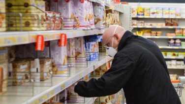"La industria te hace creer que estáis comiendo bien aunque sea mentira"