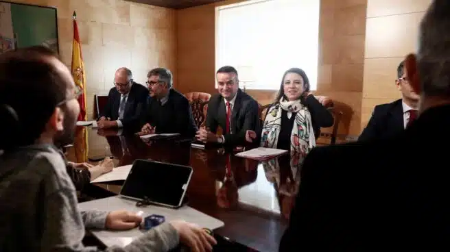 PSOE y Unidas Podemos unen fuerzas para redirigir la comisión de reconstrucción