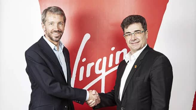 Josh Bayliss, CEO del Grupo Virgin, y José Miguel García, CEO del Grupo Euskaltel.