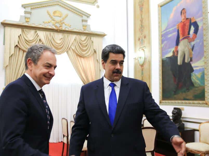 Zapatero se reúne con Maduro y Delcy Rodríguez en plena polémica del 'caso Ábalos'