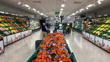 Mercadona dará preferencia para comprar a personal sanitario, bomberos y fuerzas de seguridad