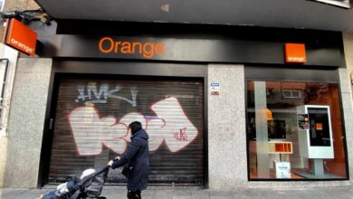 Orange y sindicatos acuerdan un ERE de 400 personas en España