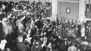 Del boicot a la ausencia, 39 años de evolución 'antimonárquica' de Bildu
