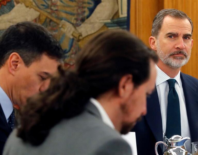 La izquierda y el independentismo cargan contra el Rey por no reprobar a su padre: "Vergüenza"
