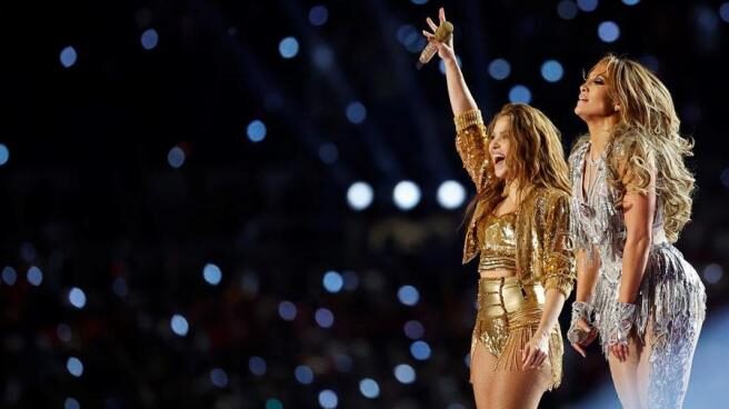 shakira-y-jennifer-lopez-en-la-super-bowl.r_d.877-404-7289