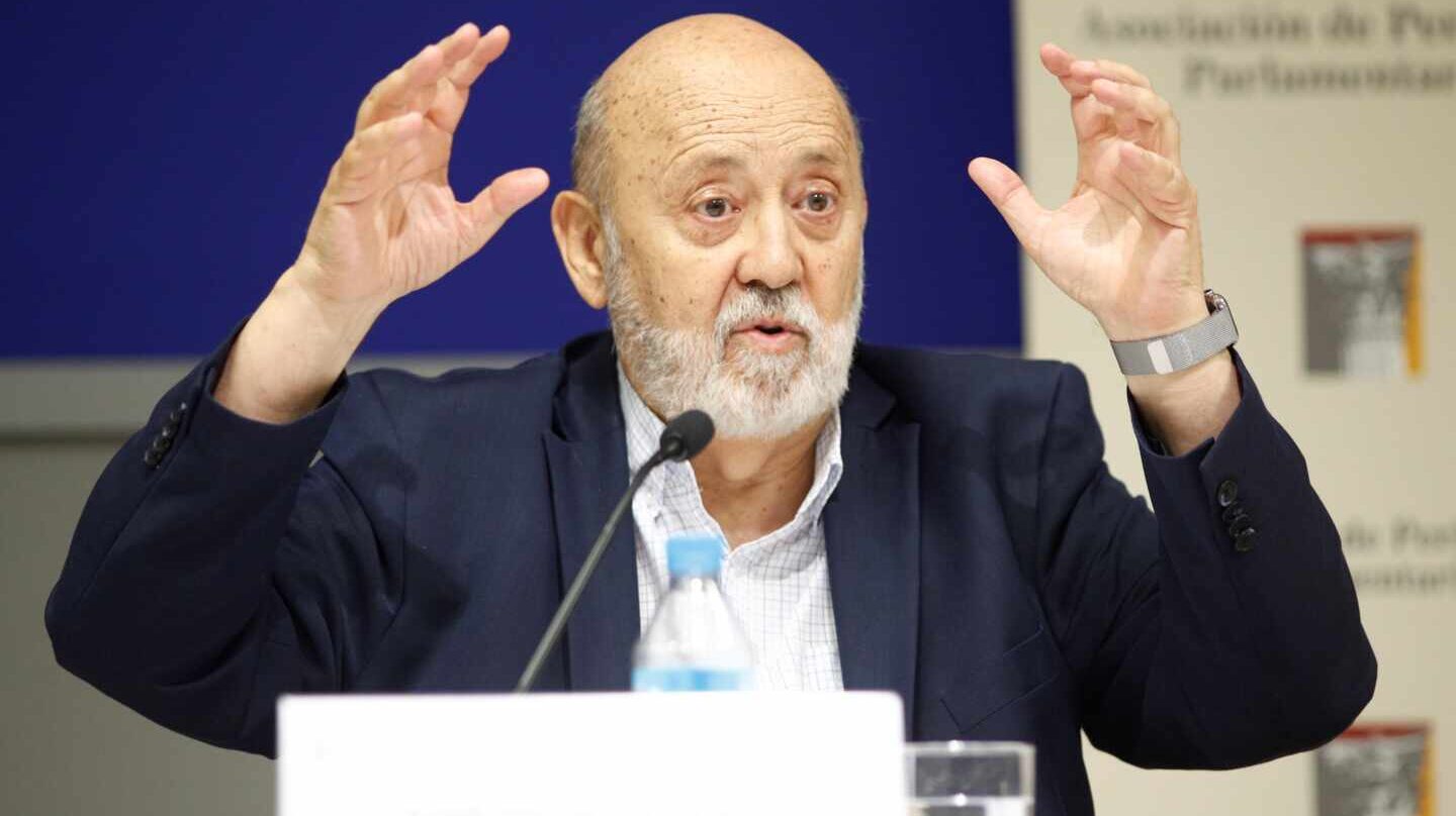 El presidente del CIS, José Félix Tezanos, en una comparecencia informativa.