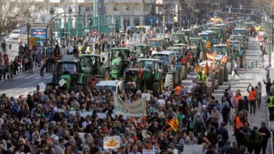 Las organizaciones agrarias estallan contra el Gobierno por dejarles fuera de la reunión sobre la crisis del campo