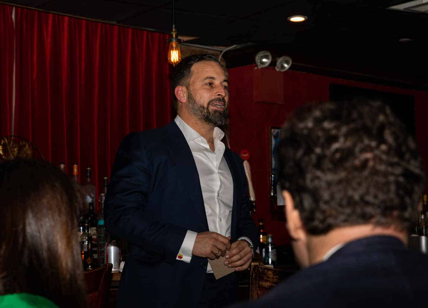A la tercera fue la vencida: Vox se reúne en un restaurante cubano de Nueva York
