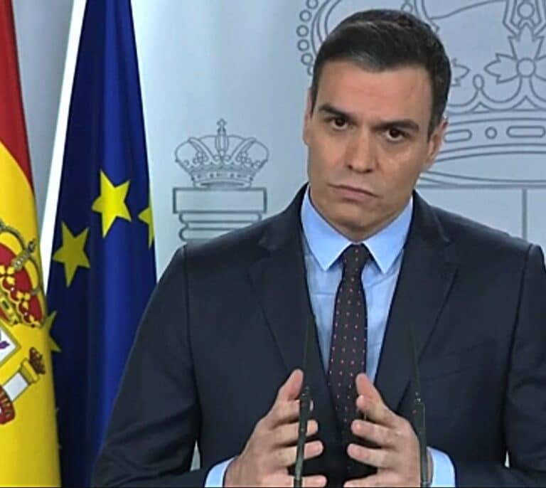 Las comparecencias de Sánchez: de "demasiado frío y forzado" a "correcto y disciplinado"