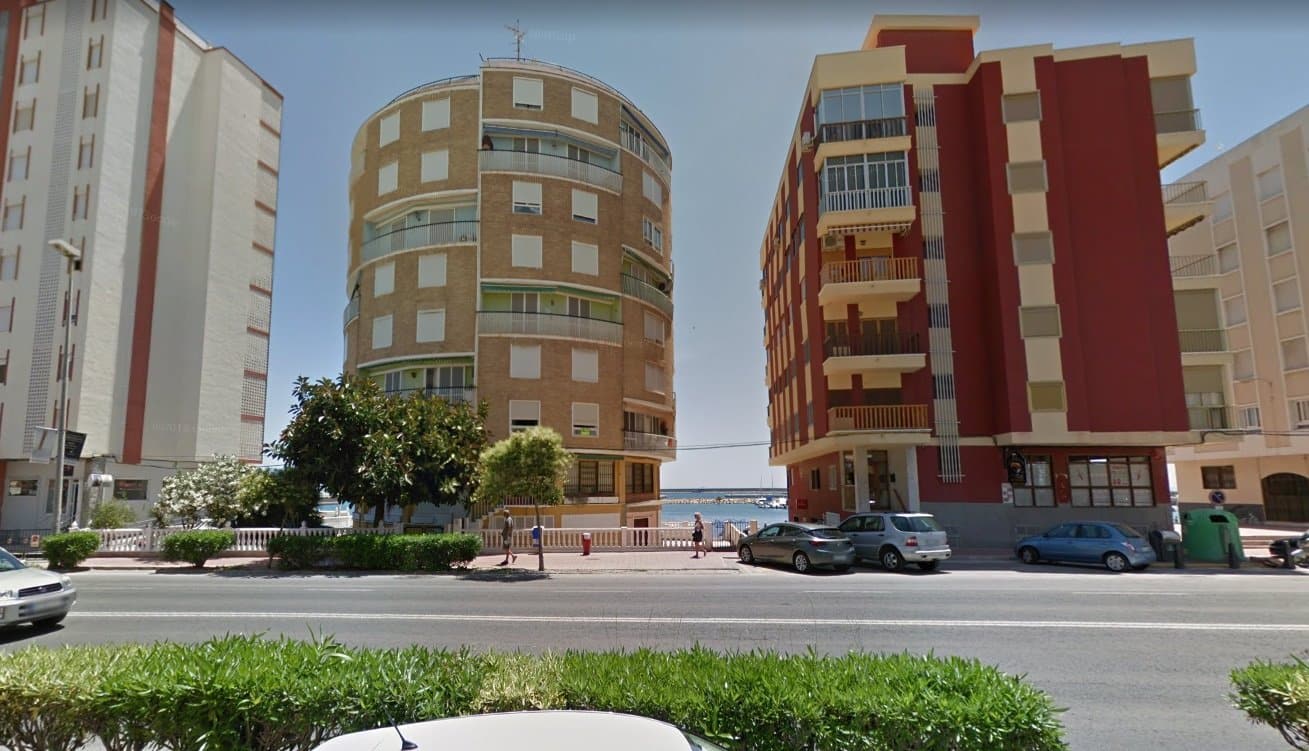 Detienen a un hombre por matar a golpes con un bate a su madre en Torrevieja