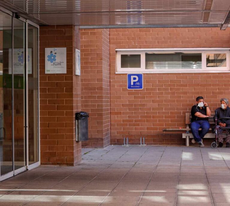 El Gobierno desoye a Torra y no endurece el confinamiento en Igualada pese a la elevada mortalidad