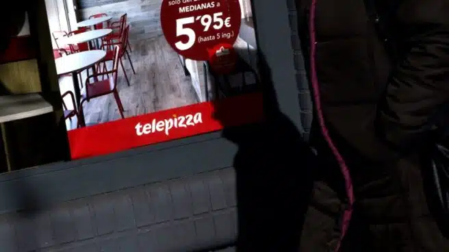 Sanidad deniega el permiso a Madrid para repartir menús de Telepizza y Rodilla a los alumnos con beca comedor