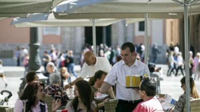 La Generalitat Valenciana cierra bares, restaurantes y centros de ocio desde esta noche