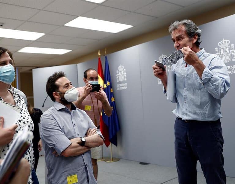 En directo: rueda de prensa de Illa y Simón con las novedades de los rebrotes
