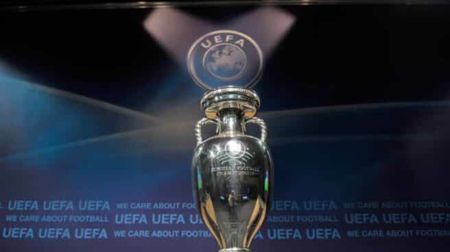Imagen del trofeo de la Eurocopa Imagen del trofeo de la Eurocopa