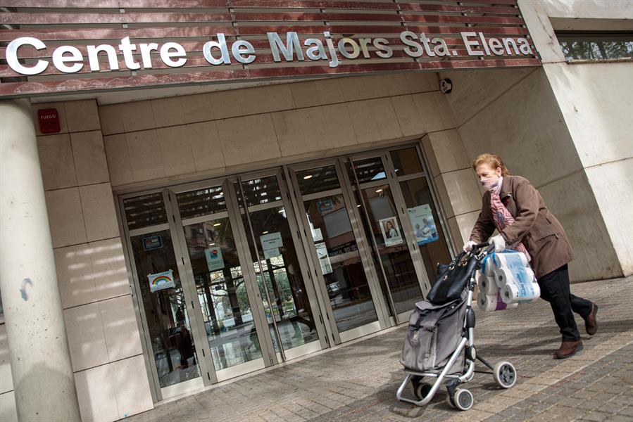 Residencias de mayores, una débil barrera contra el colapso sanitario