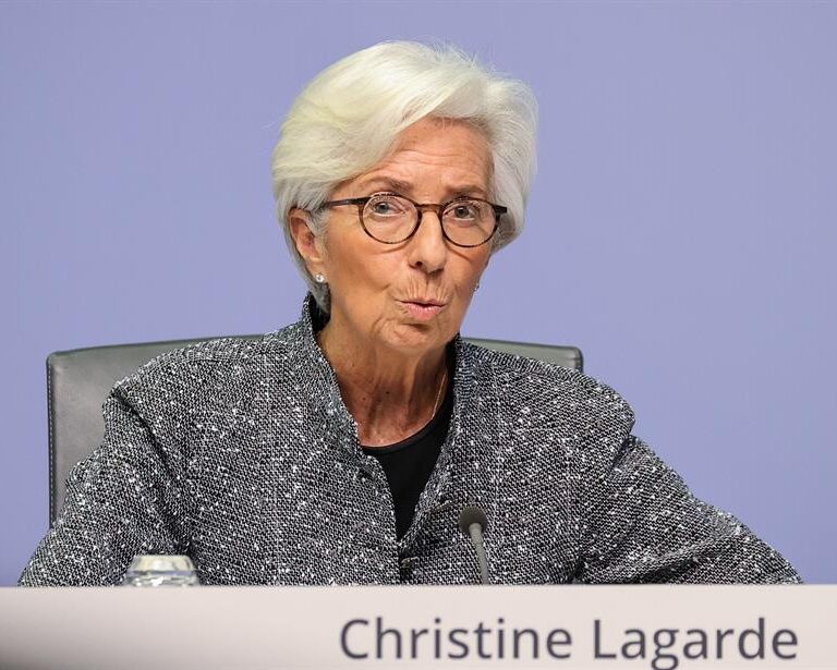 Plan de emergencia del BCE: inyectará liquidez a los bancos y comprará deuda por 120.000 millones