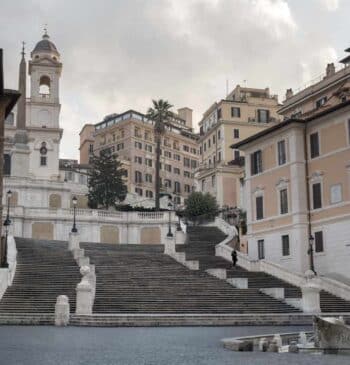 Muere una española en Roma al caer de un muro cerca de [...]