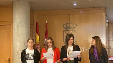 Ayuso se desmarca de la lectura de un texto por el 8-M en la que sí participa Cs