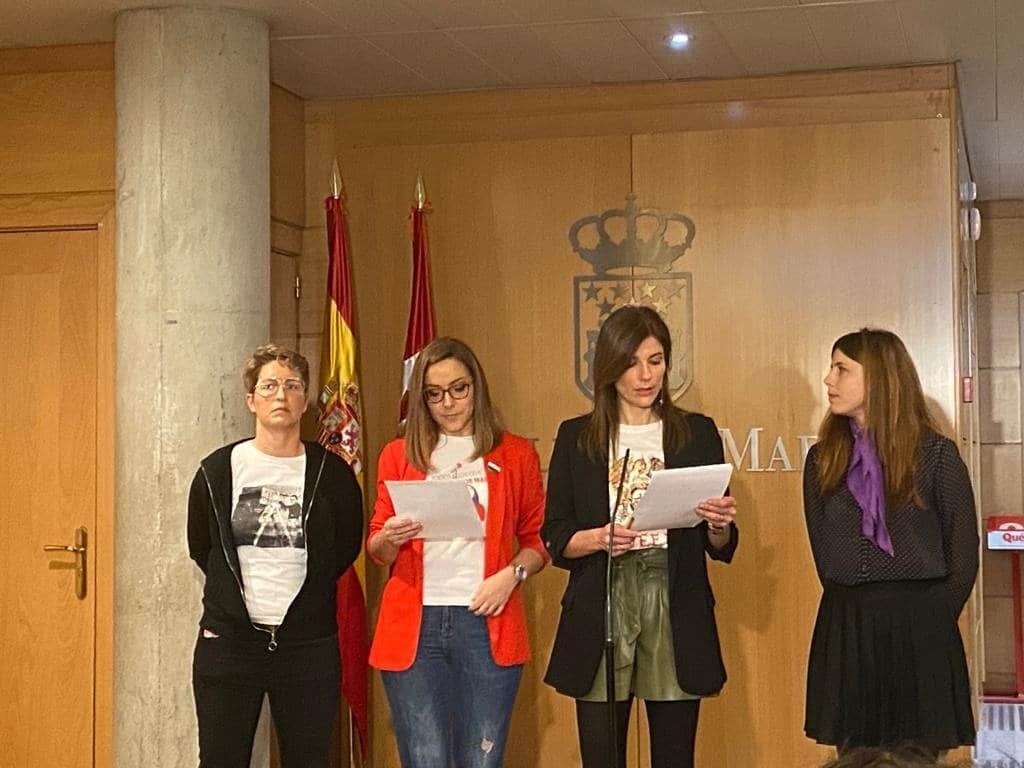 Ayuso se desmarca de la lectura de un texto por el 8-M en la que sí participa Cs