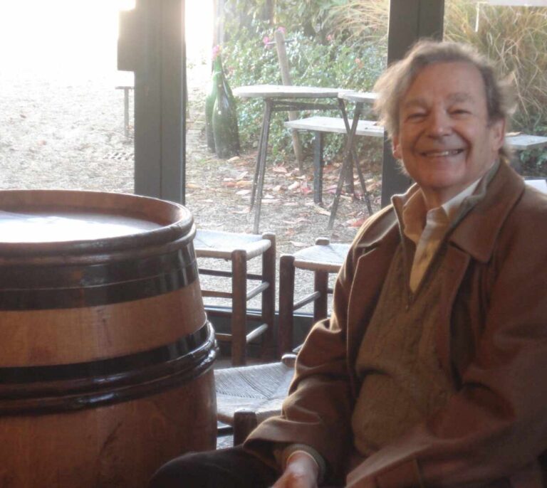 El escritor Luis Racionero muere a los 80 años de edad