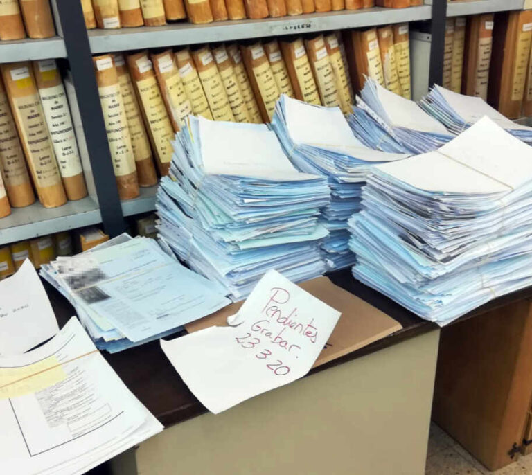 Las inscripciones de defunción llevan un retraso de 6000 expedientes en el Registro