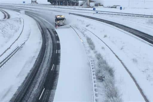 Temporal en Aragón y Cataluña: Fomento tiene preparadas 340 quitanieves