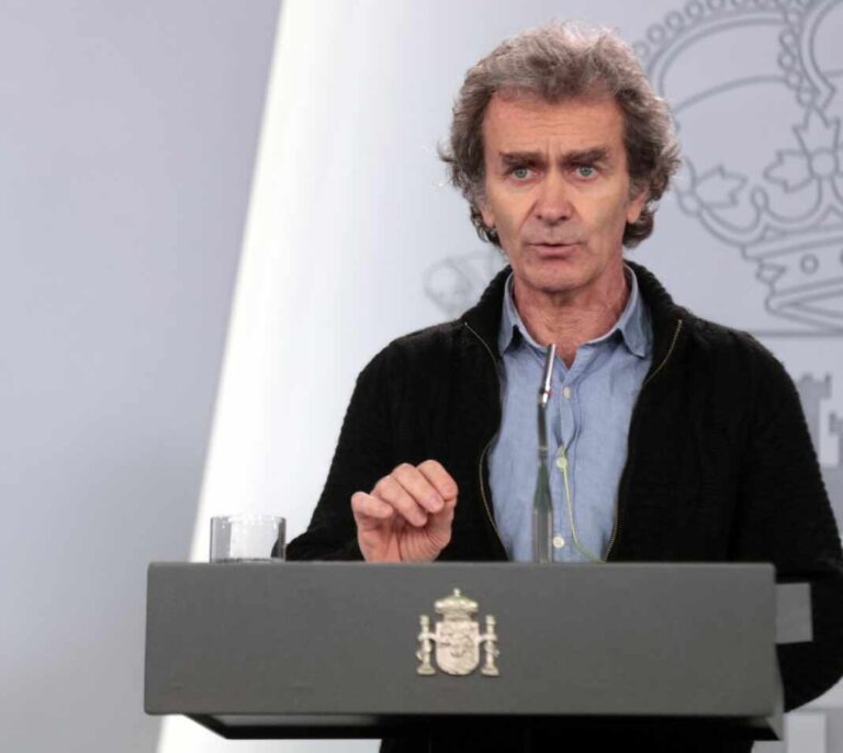 Querella contra el doctor Simón de los familiares de una víctima del coronavirus