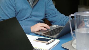 Casi un 8% de los ocupados teletrabajó a finales de 2019