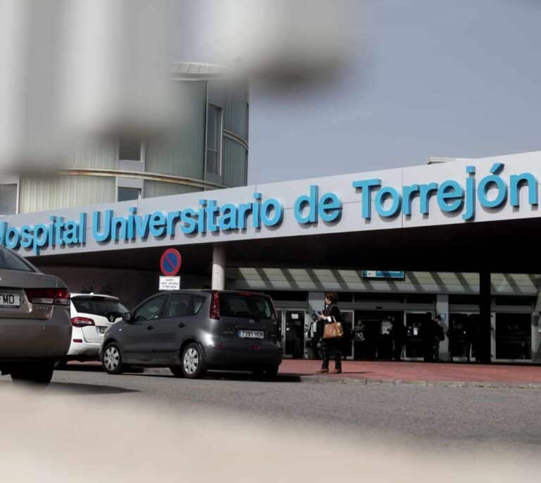 Sanidad estudia un brote de coronavirus en Torrejón "asociado a un grupo religioso"