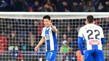 Wu Lei, delantero chino del Espanyol, da positivo por coronavirus
